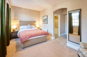 The Raven Hotel at Much Wenlock by PureStay